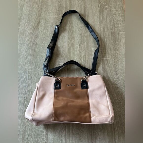 PREOWNED … NINE WEST Tri-Color Purse - Picture 1 of 4